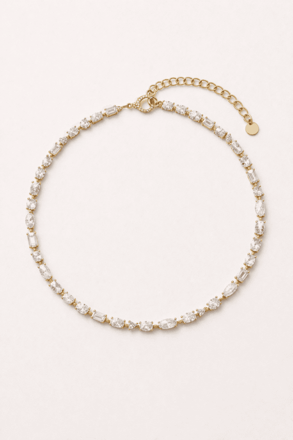 "Diva" choker